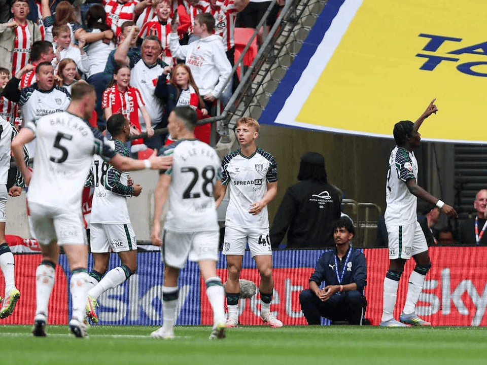 关于布里斯托城主场惜败斯旺西，保级压力增大的信息