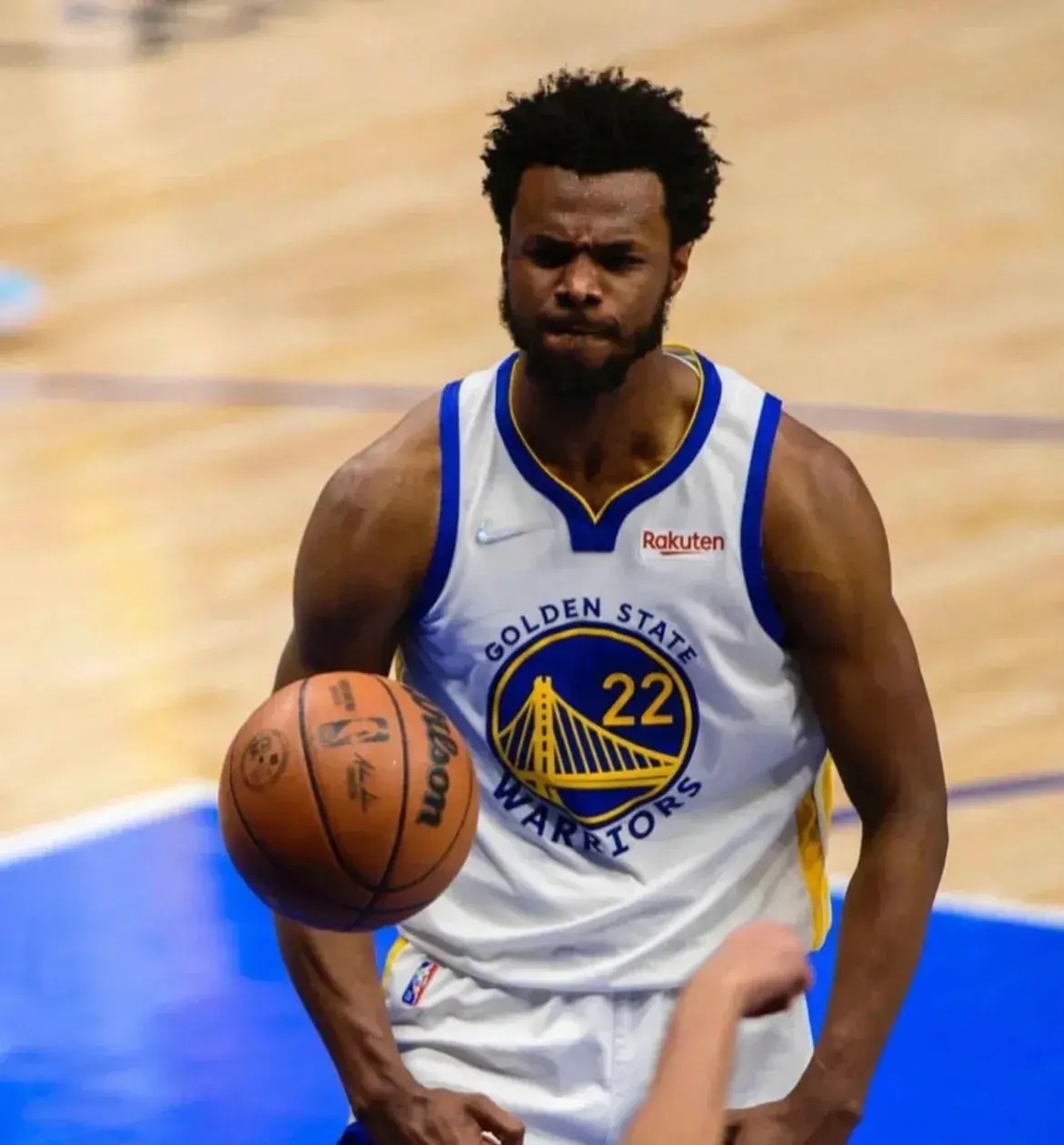 太阳队后卫技惊四座，一己之力改写比赛战局